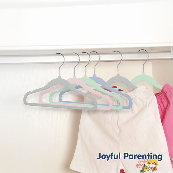 Non-Slip Velvet Baby Clothes Hangers - hopop.in